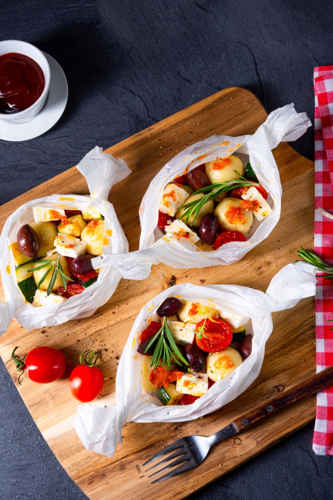 Sácale provecho a tu freidora de aire con este delicioso pescado&nbsp;empapelado